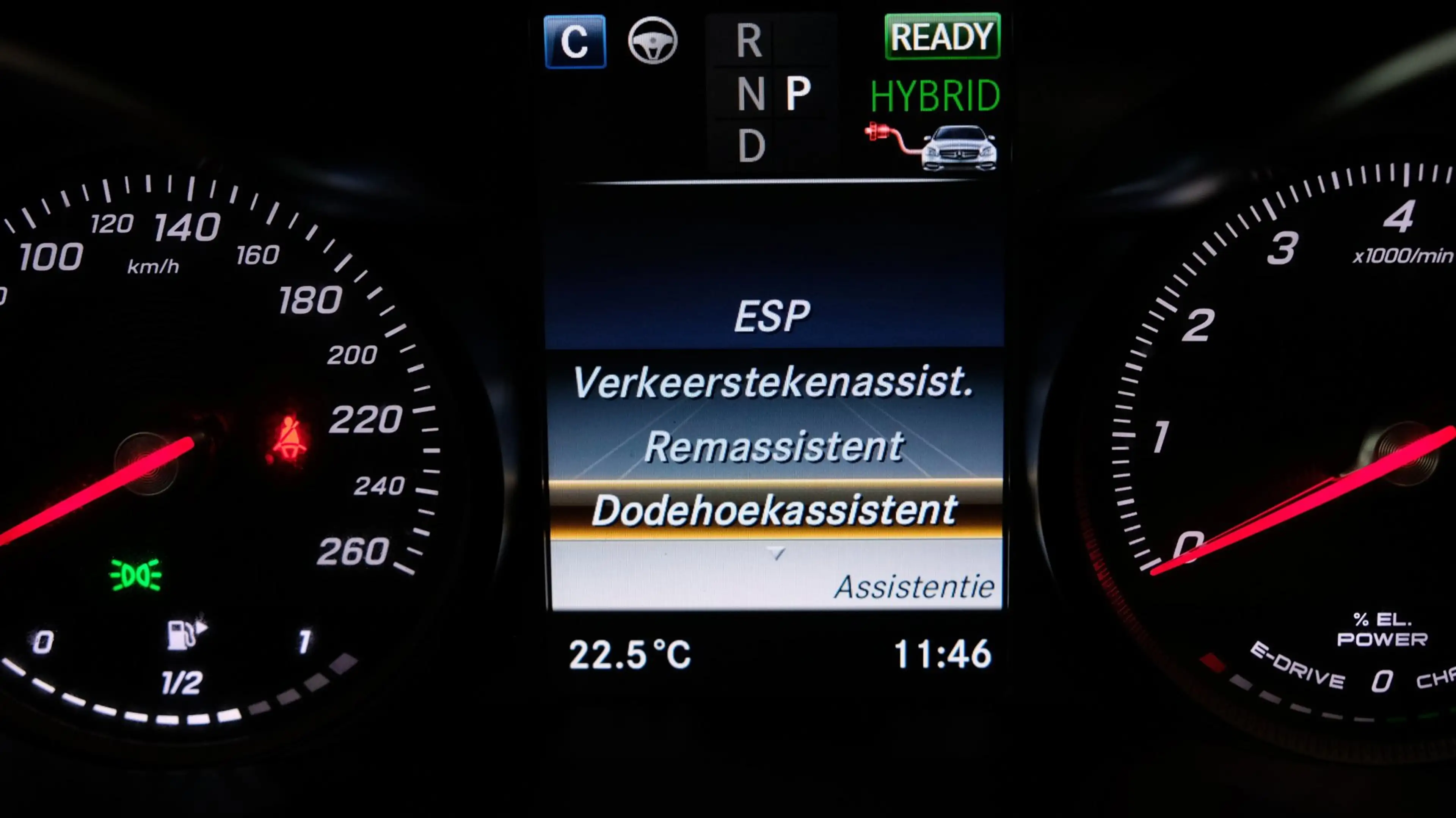 Mercedes-Benz C 350 Estate e Business Solution AMG | Panorama — photo 29