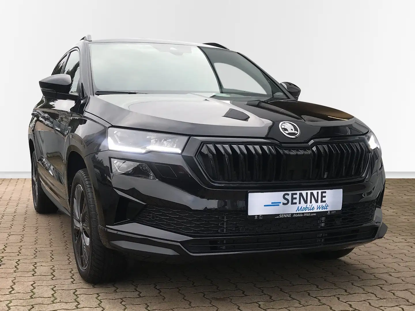 Skoda Karoq Karoq1.5 TSI DSG Sportline AHK,ACC,Matrix,Garantie Schwarz - 2