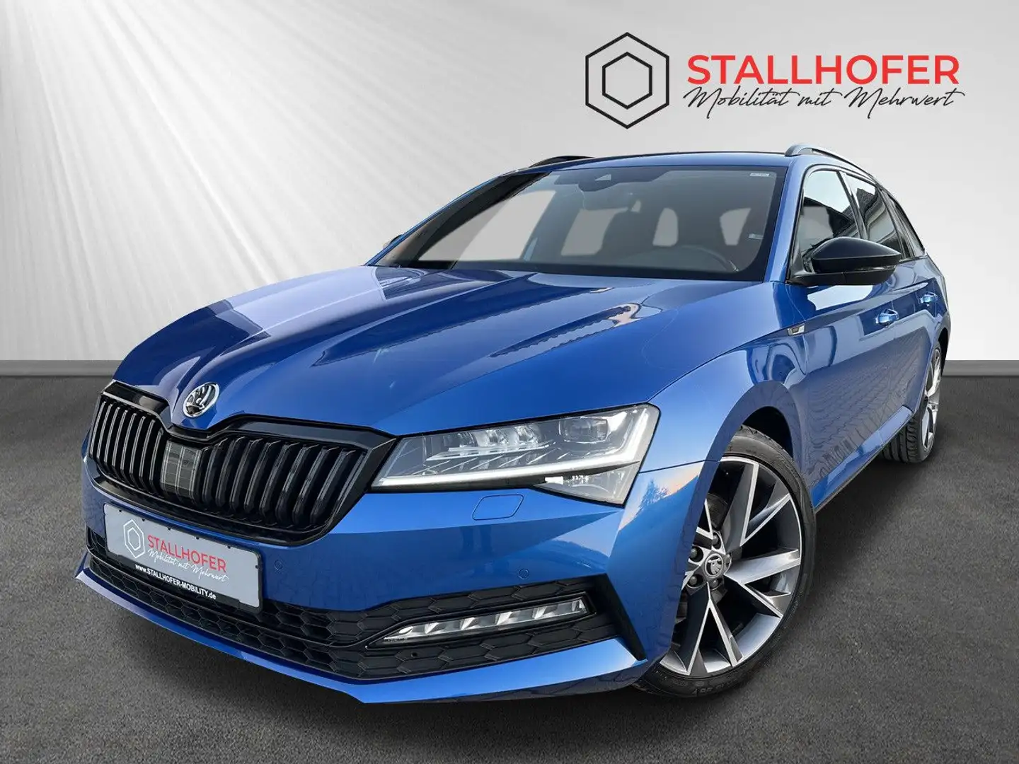 Skoda Superb Combi Sportline MATRIX-LED NAVI Kamera VC Blau - 1