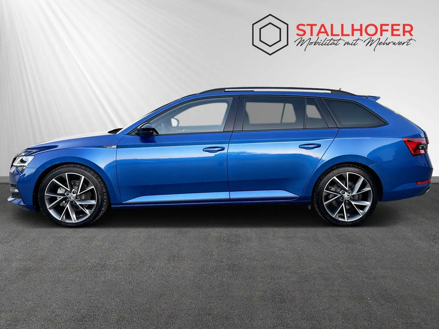 Skoda Superb Combi Sportline MATRIX-LED NAVI Kamera VC Blau - 2