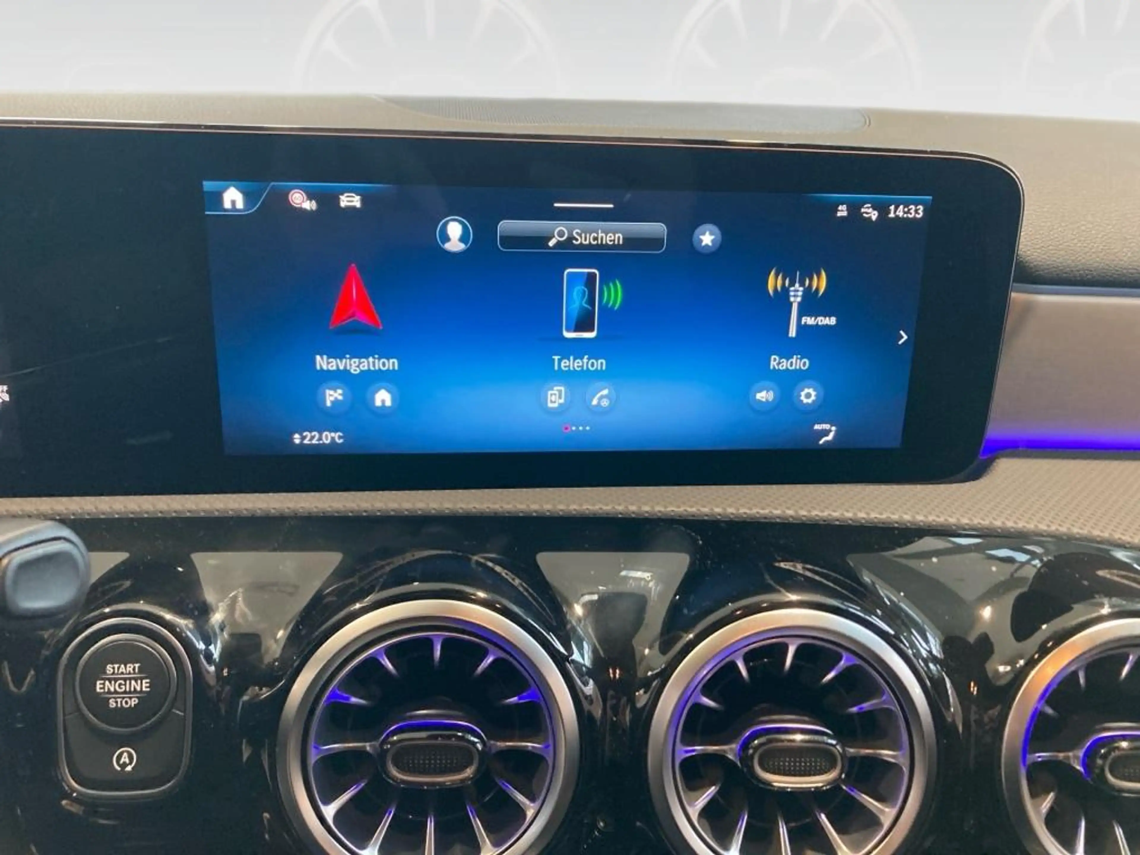 Mercedes-Benz A 180 AMG-Line+Night+MULTIBEAM+MBUX+Navi-Pr.+Kam — photo 13
