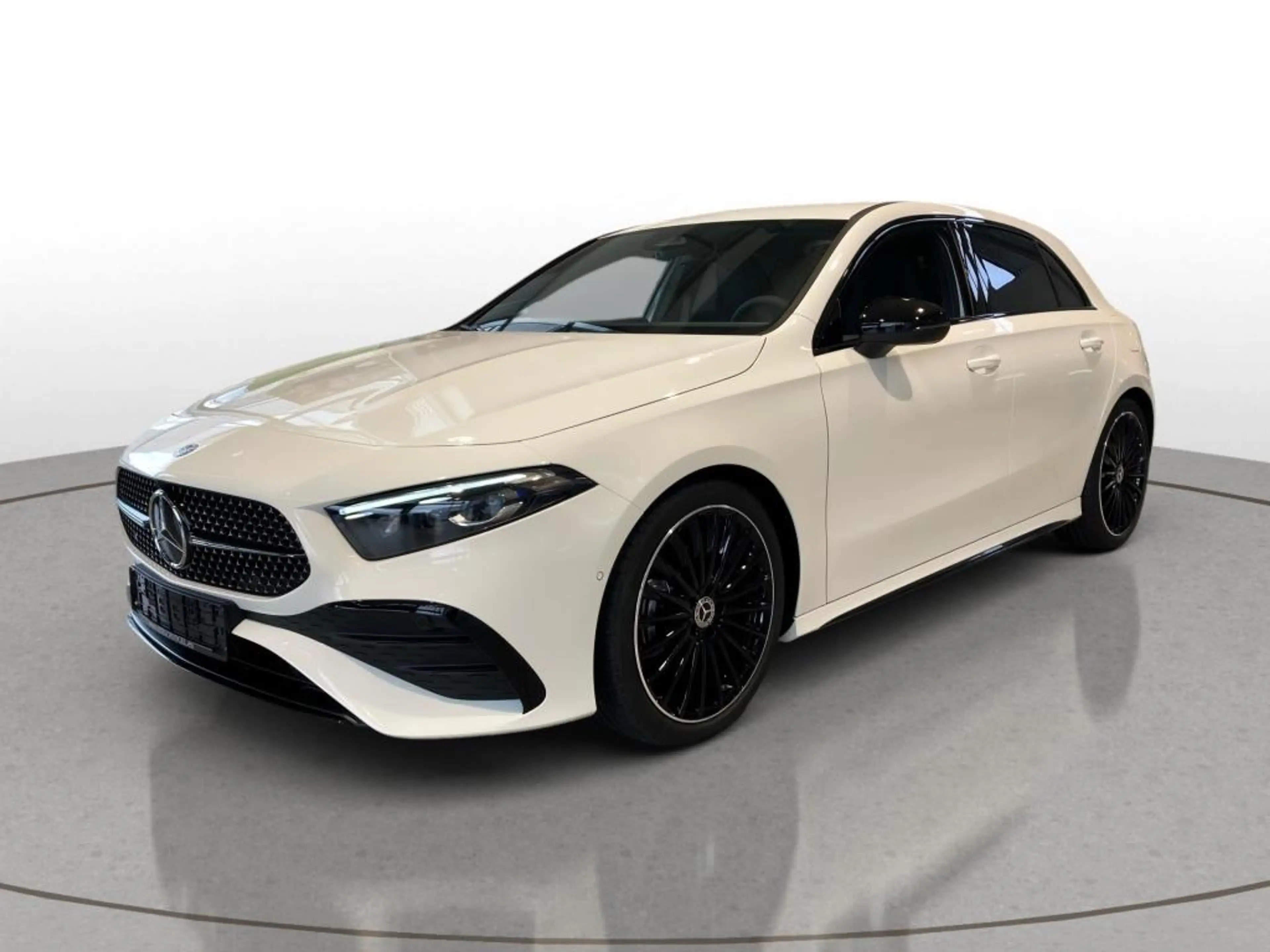 Mercedes-Benz A 180 AMG-Line+Night+MULTIBEAM+MBUX+Navi-Pr.+Kam — photo 2