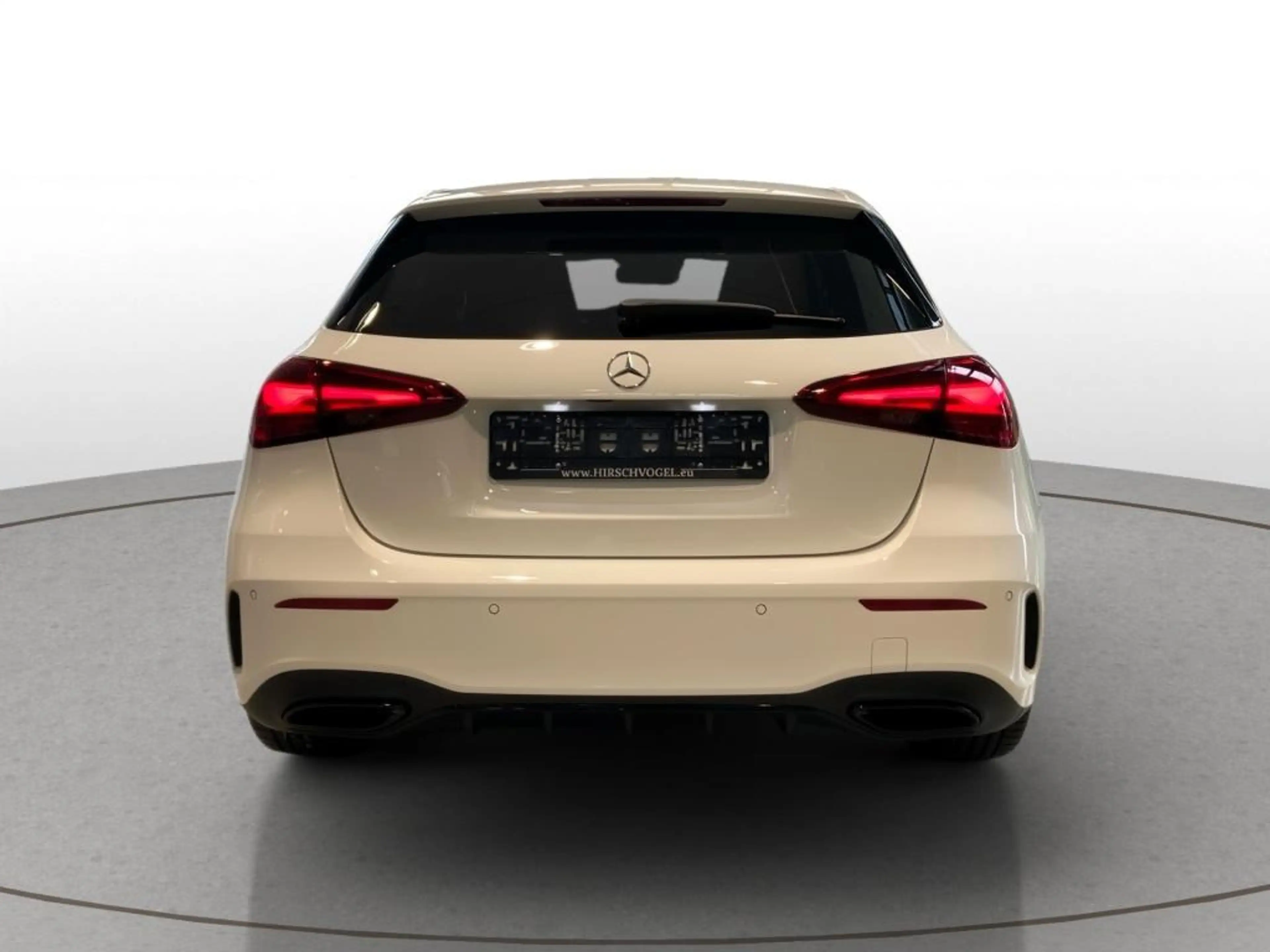 Mercedes-Benz A 180 AMG-Line+Night+MULTIBEAM+MBUX+Navi-Pr.+Kam — photo 6