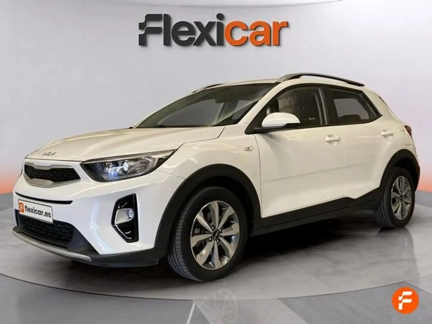 Kia Stonic 1.0 T-GDi 74kW (100CV) MHEV MT Concept Blanco - 2