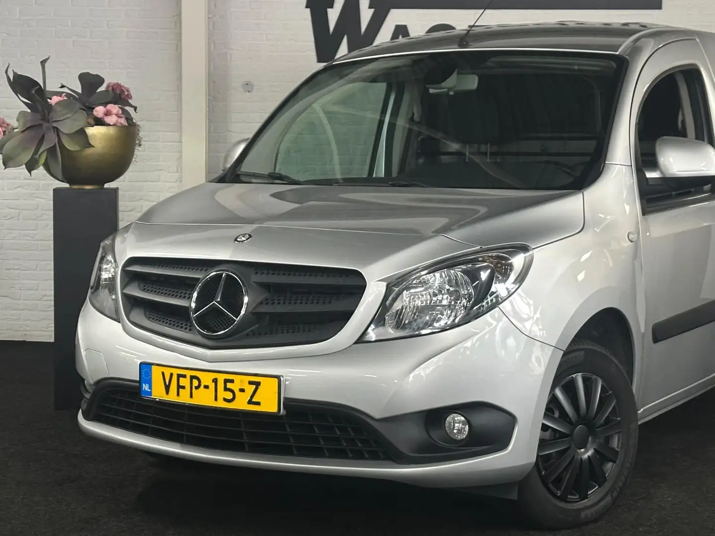 Mercedes-Benz Citan 109 CDI BlueEFFICIENCY Grijs - 2
