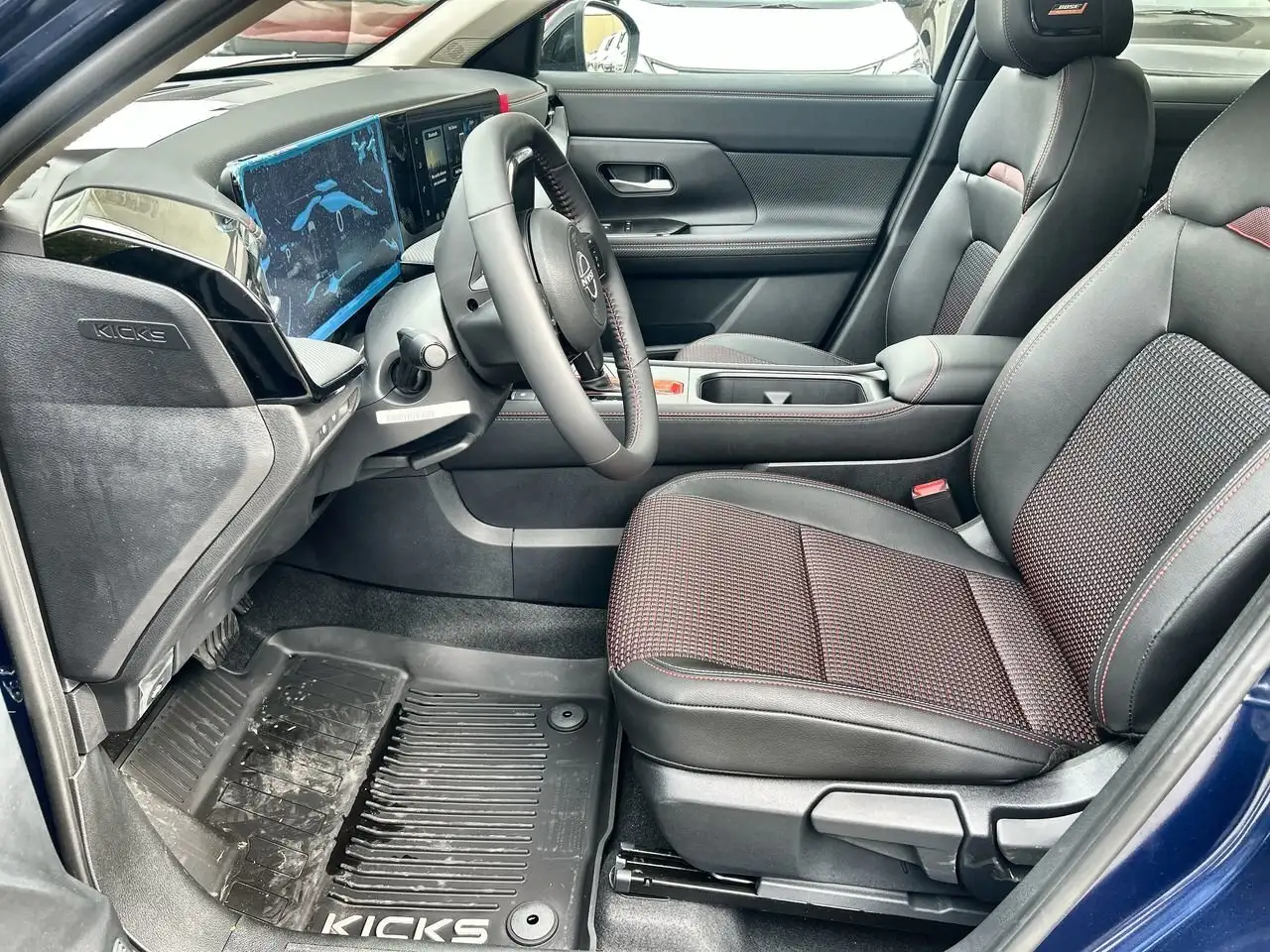 Nissan Kicks photo Nissan Kicks