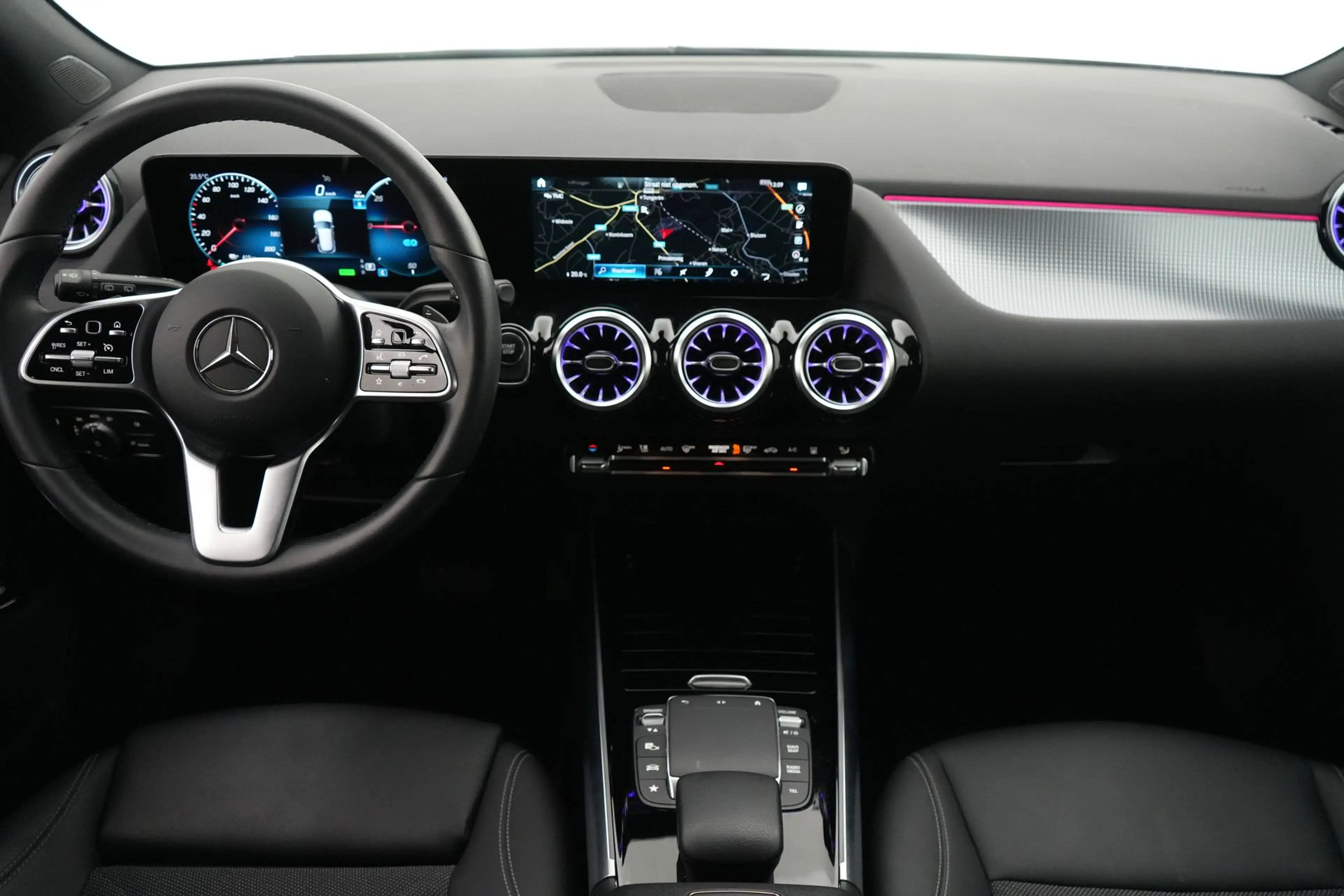 Mercedes-Benz EQA 250 Business Line LEDER/STOF LED GPS PDC CAM BLIS Verw — photo 13