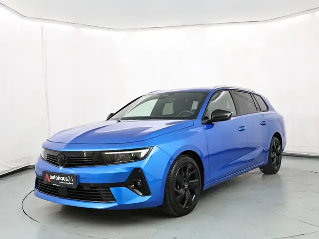 Opel Astra view 3