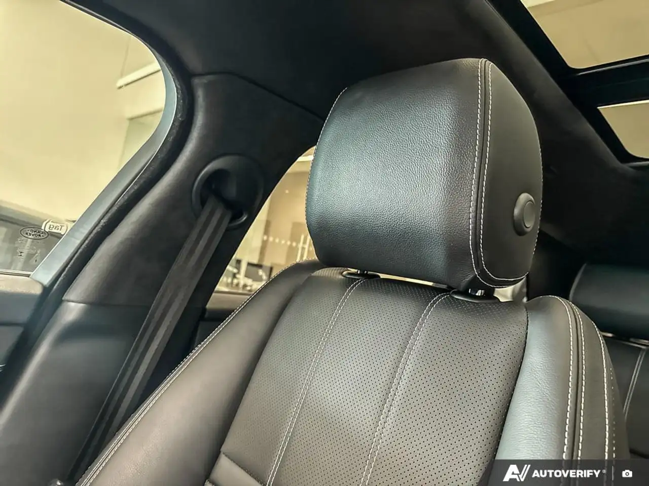 Land Rover Range Rover Velar снимка Land Rover Range Rover Velar