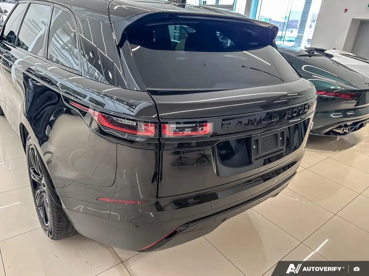 Land Rover Range Rover Velar снимка Land Rover Range Rover Velar