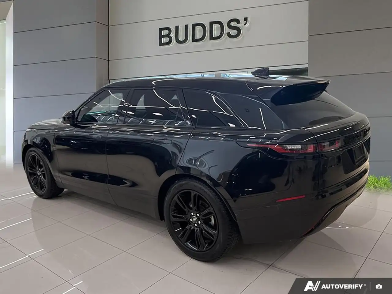 Land Rover Range Rover Velar снимка Land Rover Range Rover Velar