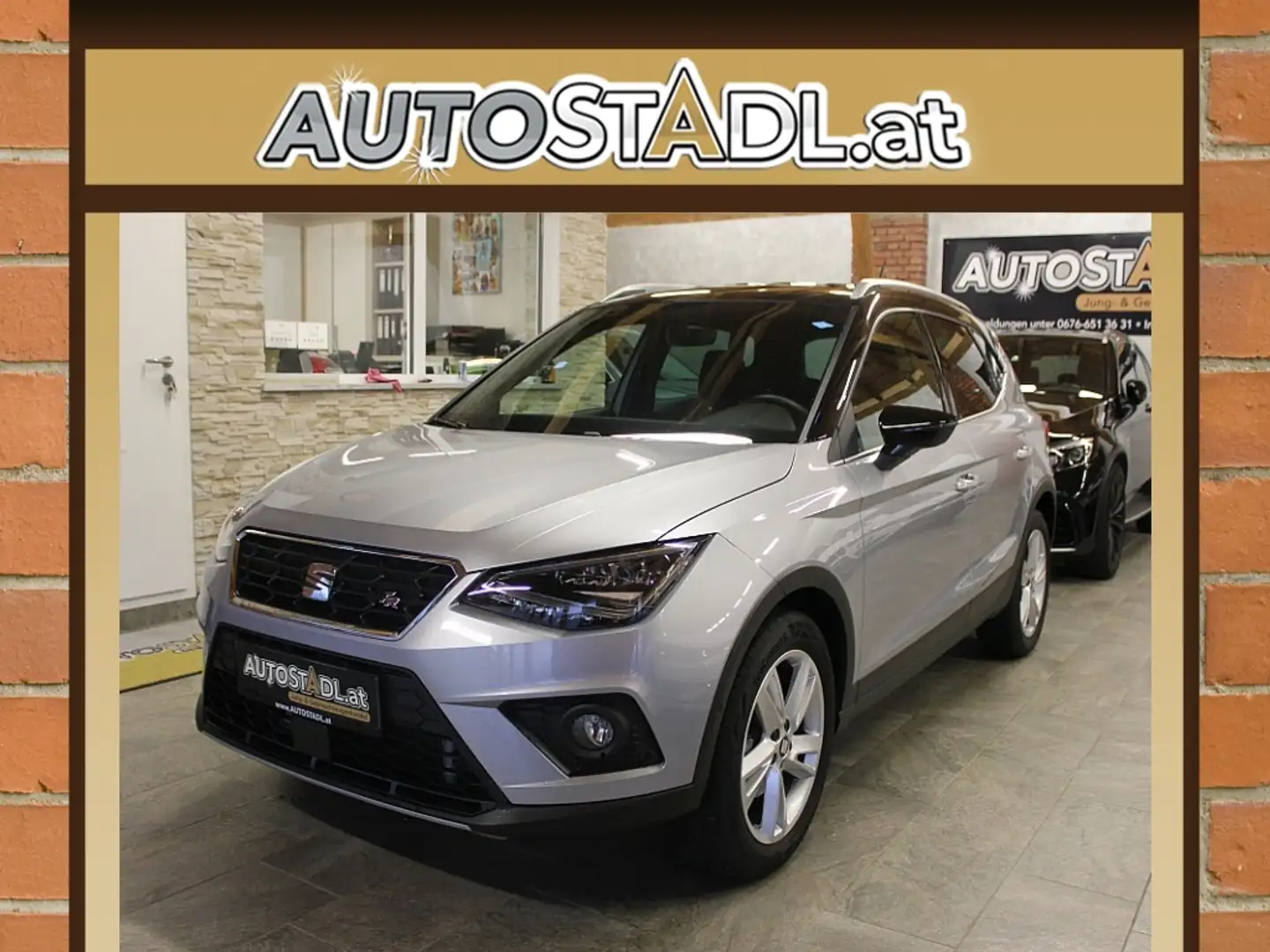 SEAT Arona Arona 1,0 Eco TGI FR/LED-NAVI-ALU-PDC-MFL-TEMP.- Silber - 1