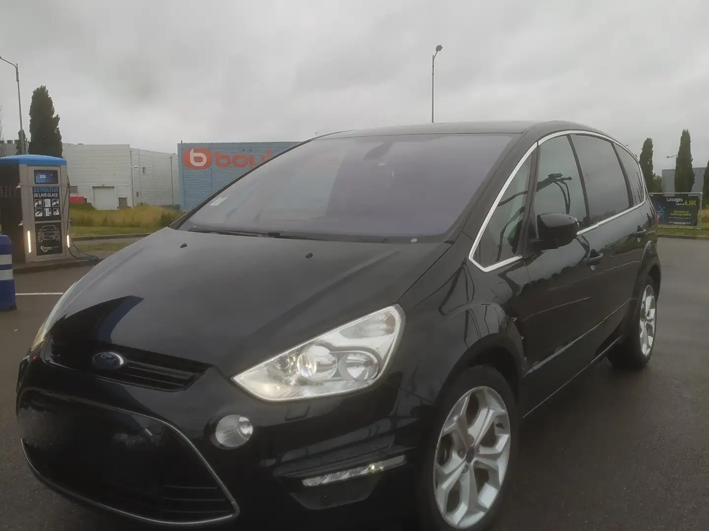 Ford S-Max 2.0 TDCi 140 FAP Titanium - 5 Pl Powershift A Czarny - 1