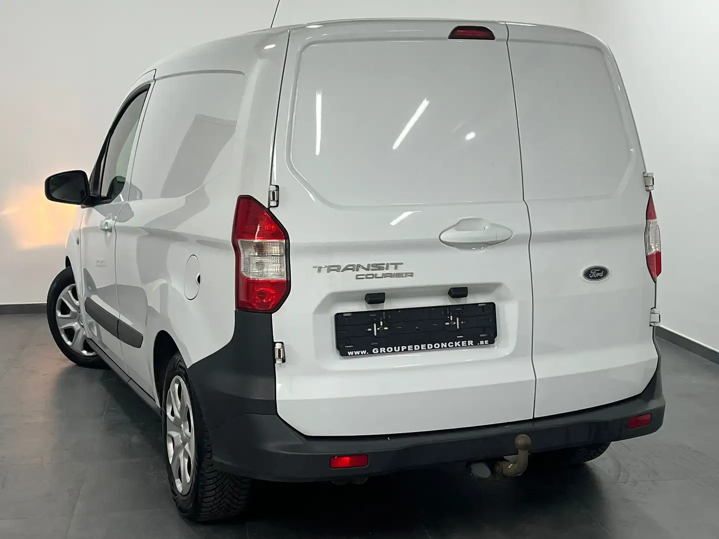 Ford Transit Courier 1.5 TDCi - 1erMain - Airco - Carnet Alb - 2