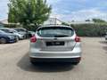 Ford Focus Titanium Gris - thumbnail 4