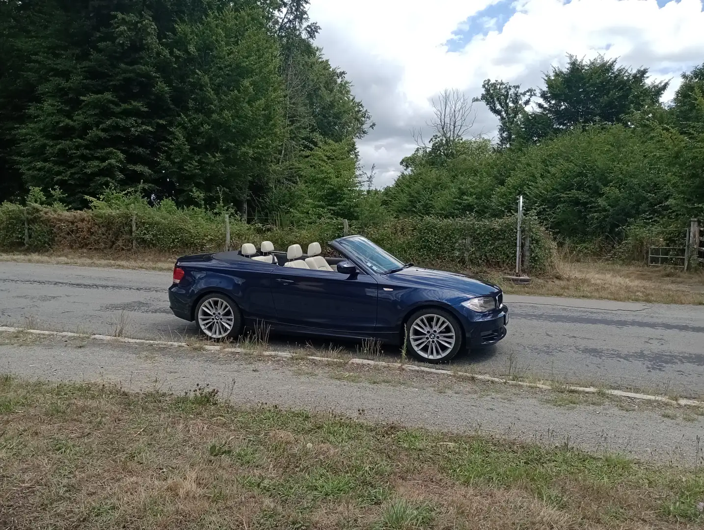 BMW 118 118i 143 ch Luxe Bleu - 1