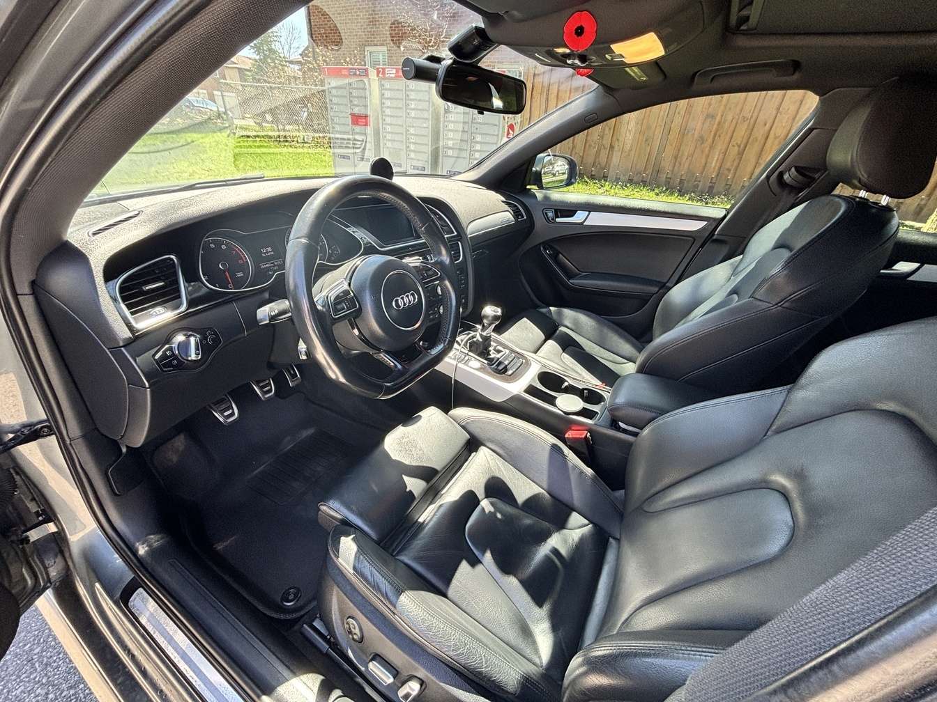 2016 Audi A4 4dr Sdn Man Komfort plus quattro thumb 11