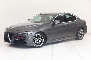 Super 2,2 180 AT RWD