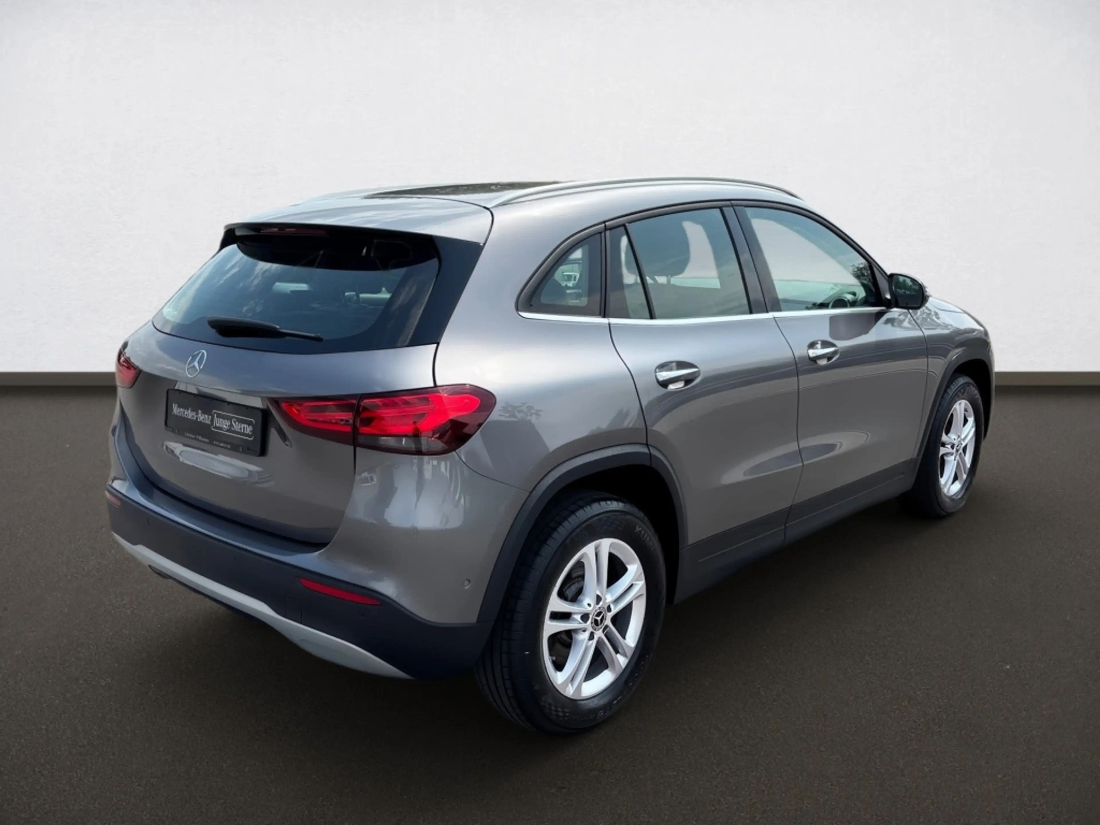 Mercedes-Benz GLA 220 d 4MATIC MBUX*CarPlay*AHK*360*AUT*Navi — photo 5