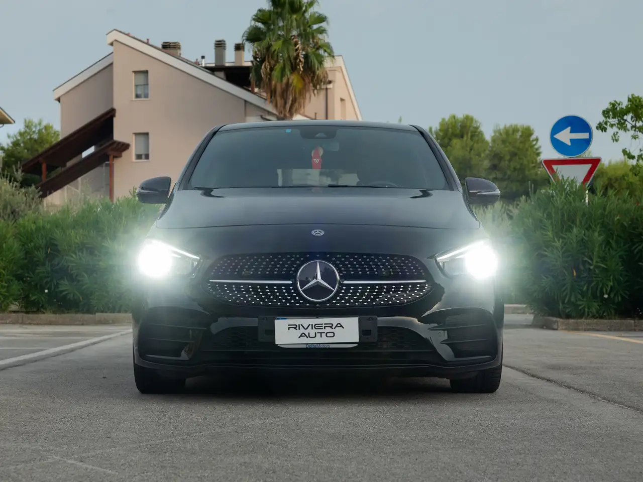 Mercedes-Benz B-Class Classe B W247 2020 d Premium auto AMG Line Night Package, миниатюра 28