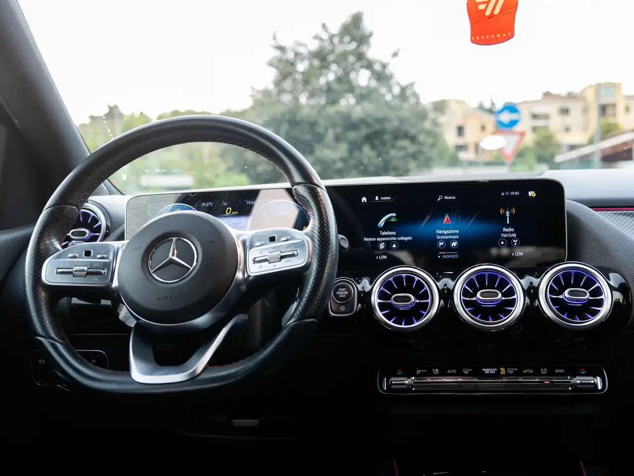 Mercedes-Benz B-Class Classe B W247 2020 d Premium auto AMG Line Night Package, миниатюра 10