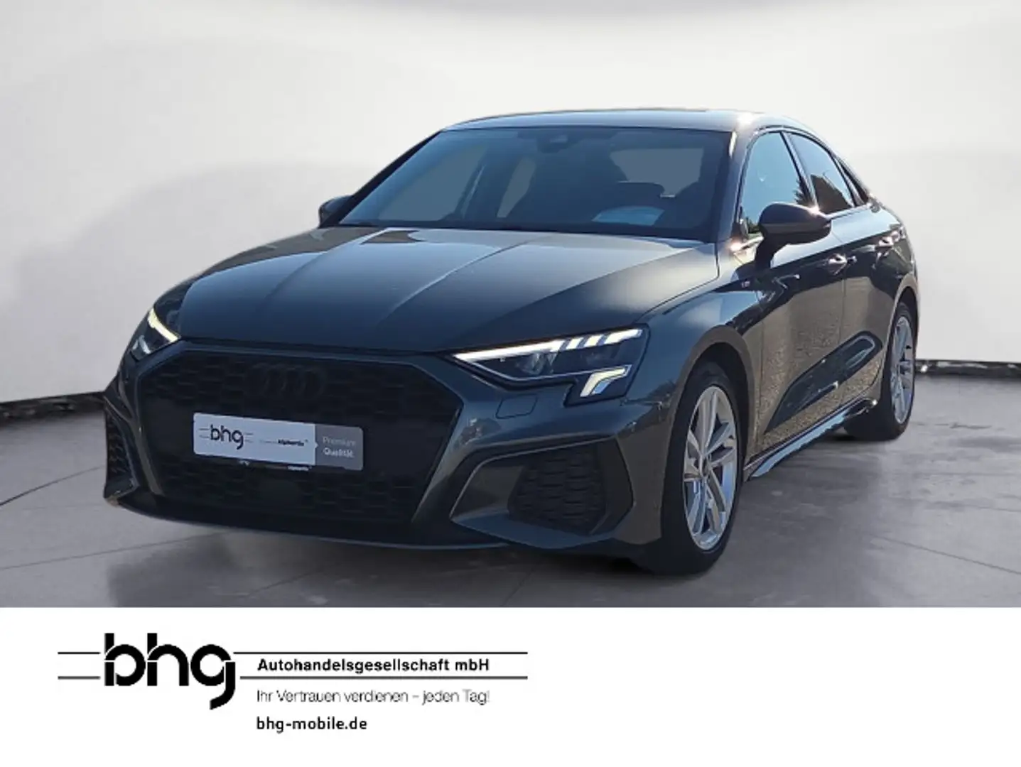 Audi A3 35 TDI Limousine S tronic S line Gris - 1