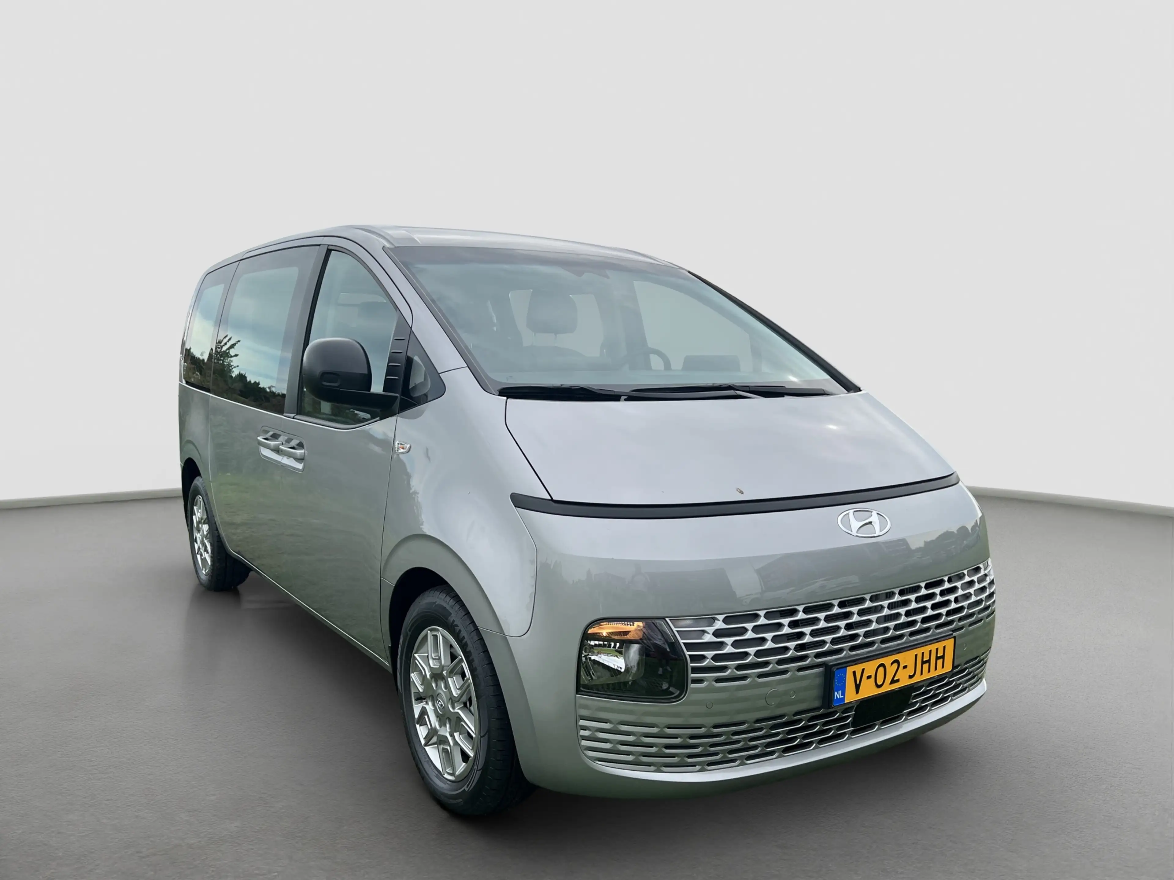 Hyundai STARIA 2.2 Dubbele Cabine 6 pers Aut. Camera | 6 pers Dub — photo 2