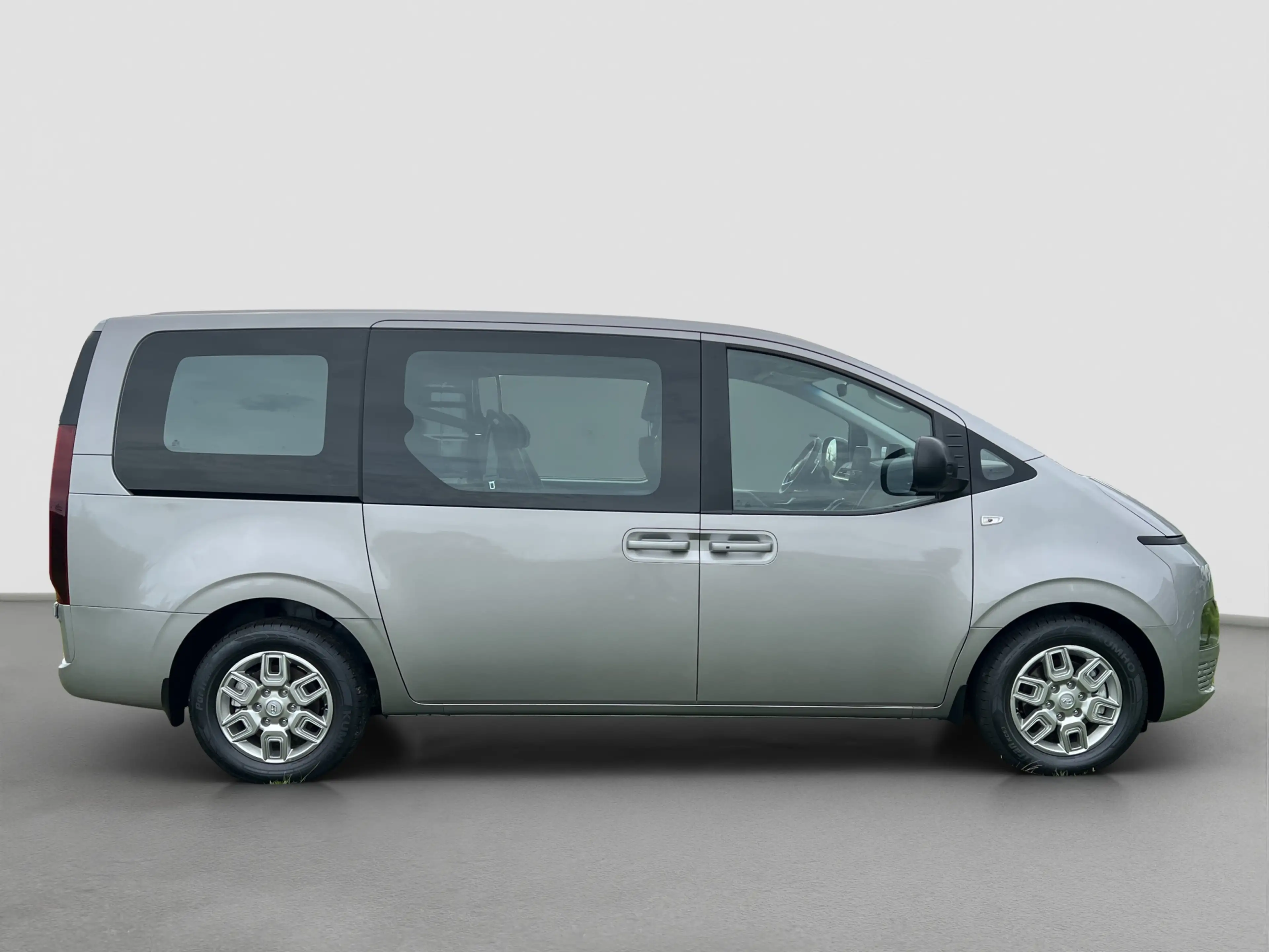 Hyundai STARIA 2.2 Dubbele Cabine 6 pers Aut. Camera | 6 pers Dub — photo 4