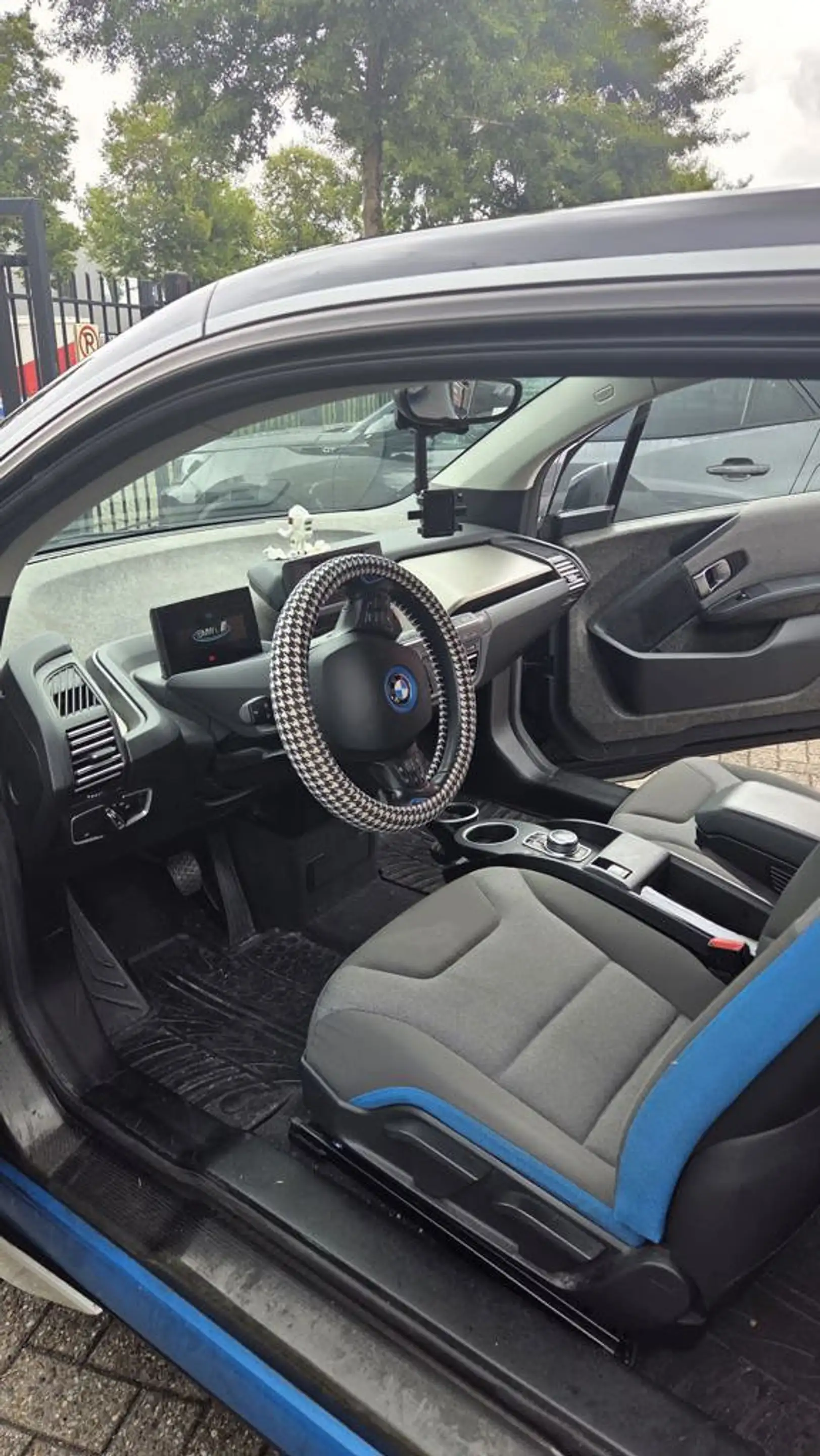 BMW i3 Basis 120Ah 42 kWh — photo 14