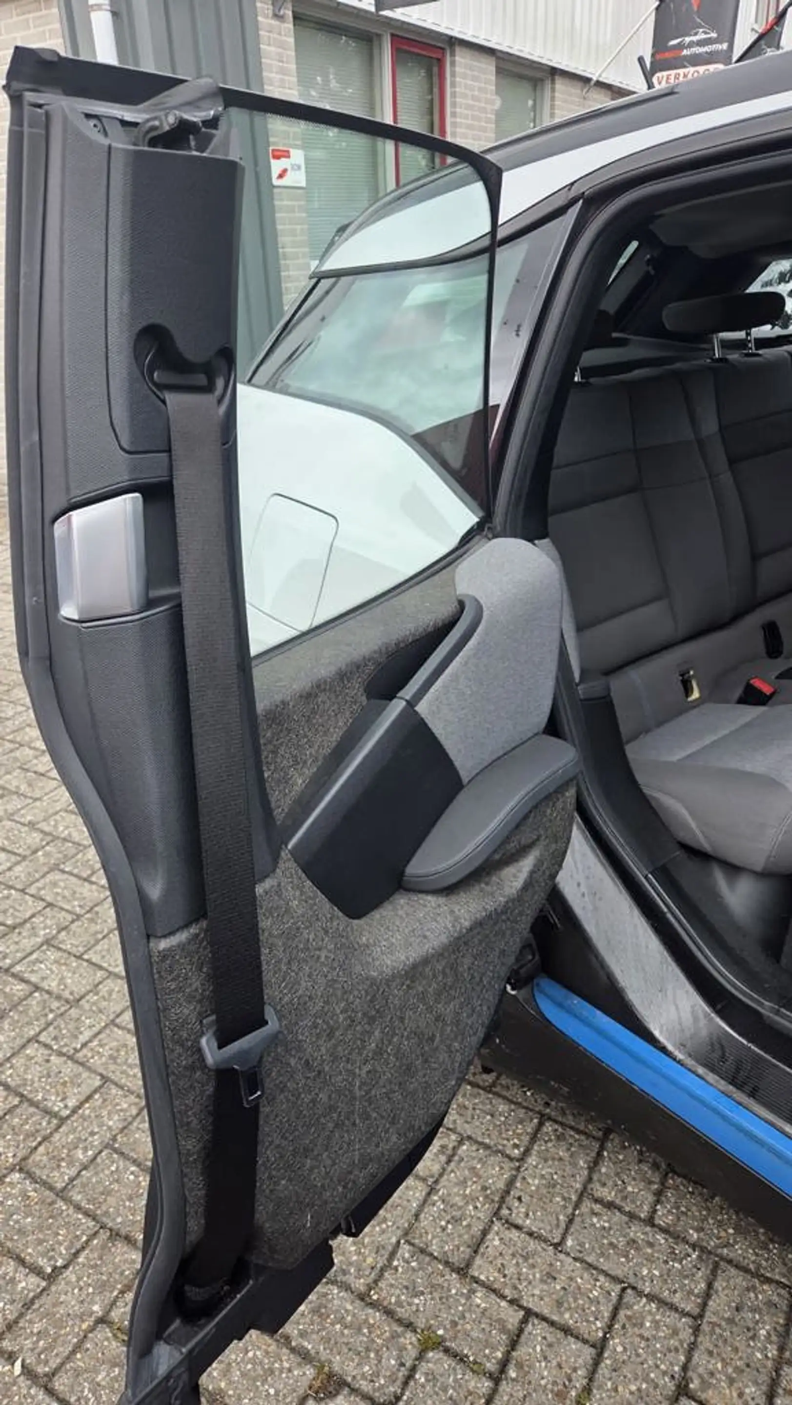 BMW i3 Basis 120Ah 42 kWh — photo 11