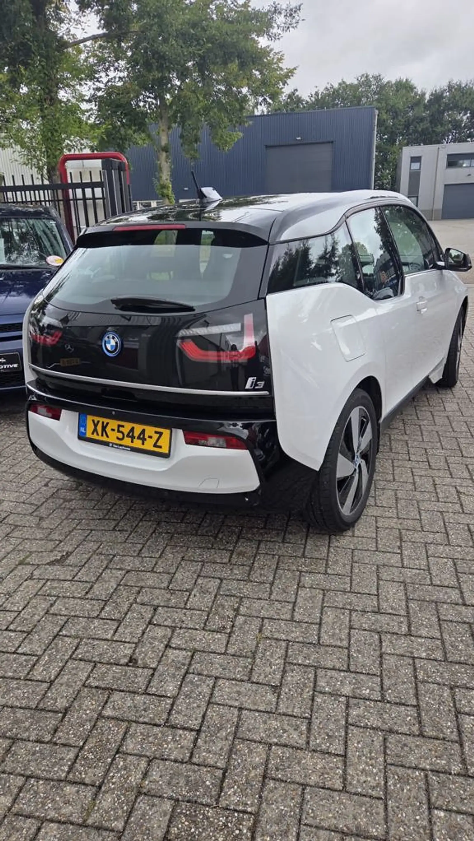 BMW i3 Basis 120Ah 42 kWh — photo 5