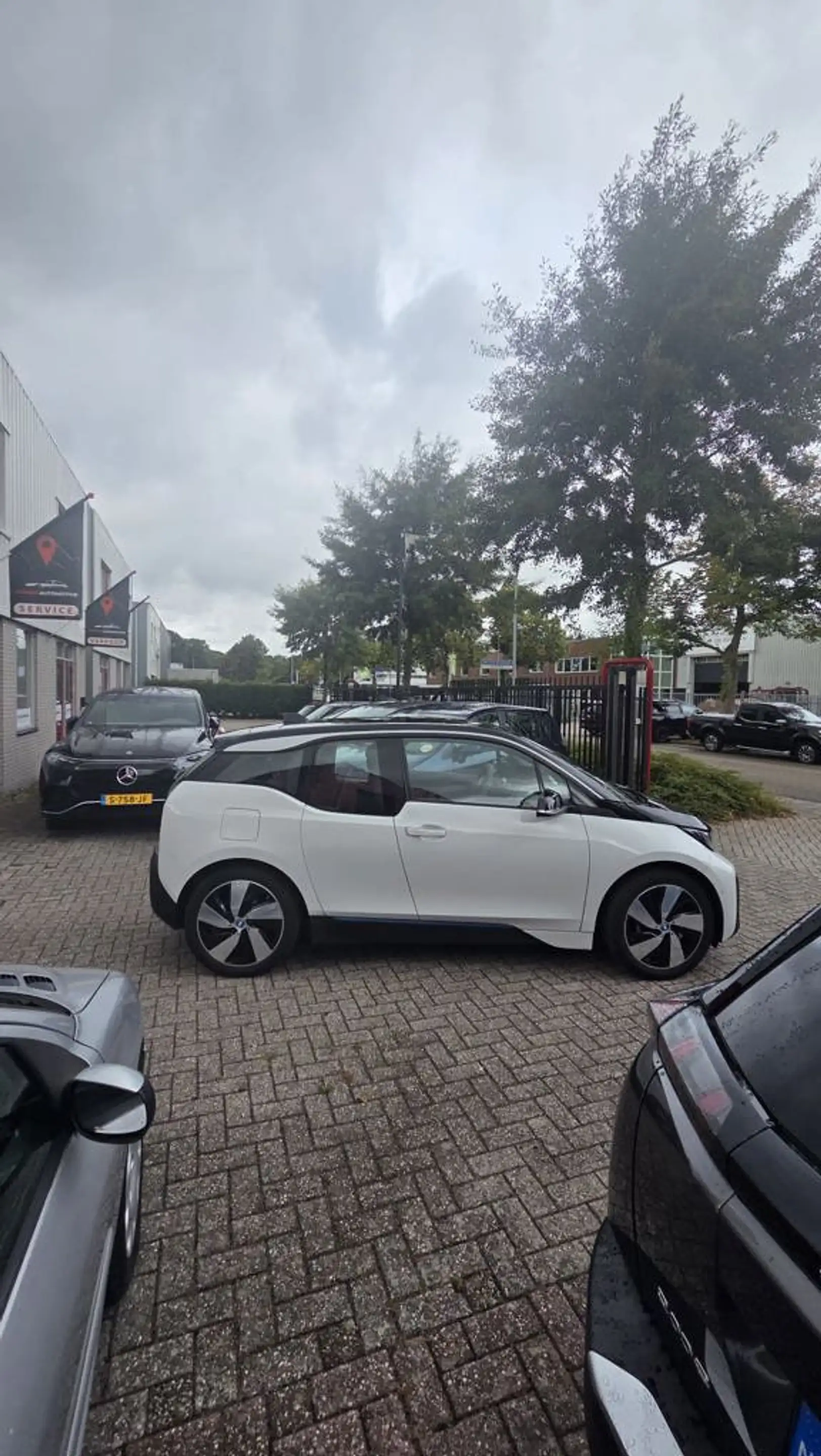 BMW i3 Basis 120Ah 42 kWh — photo 6