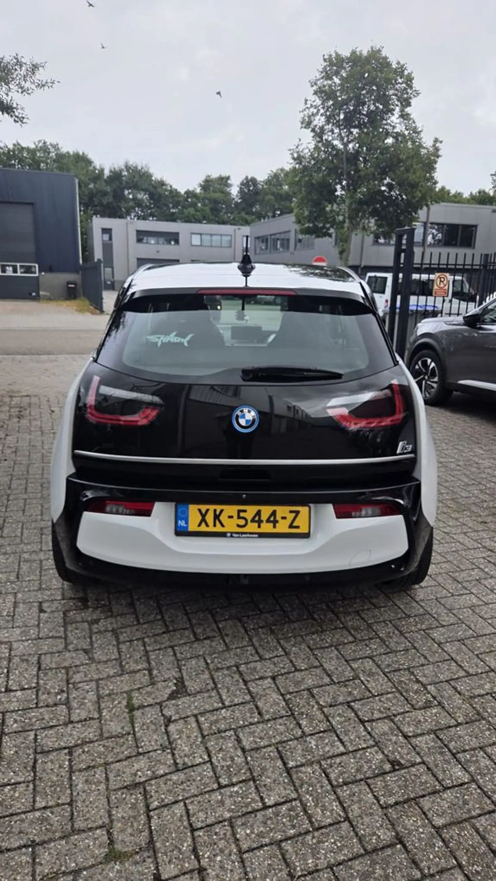 BMW i3 Basis 120Ah 42 kWh — photo 4