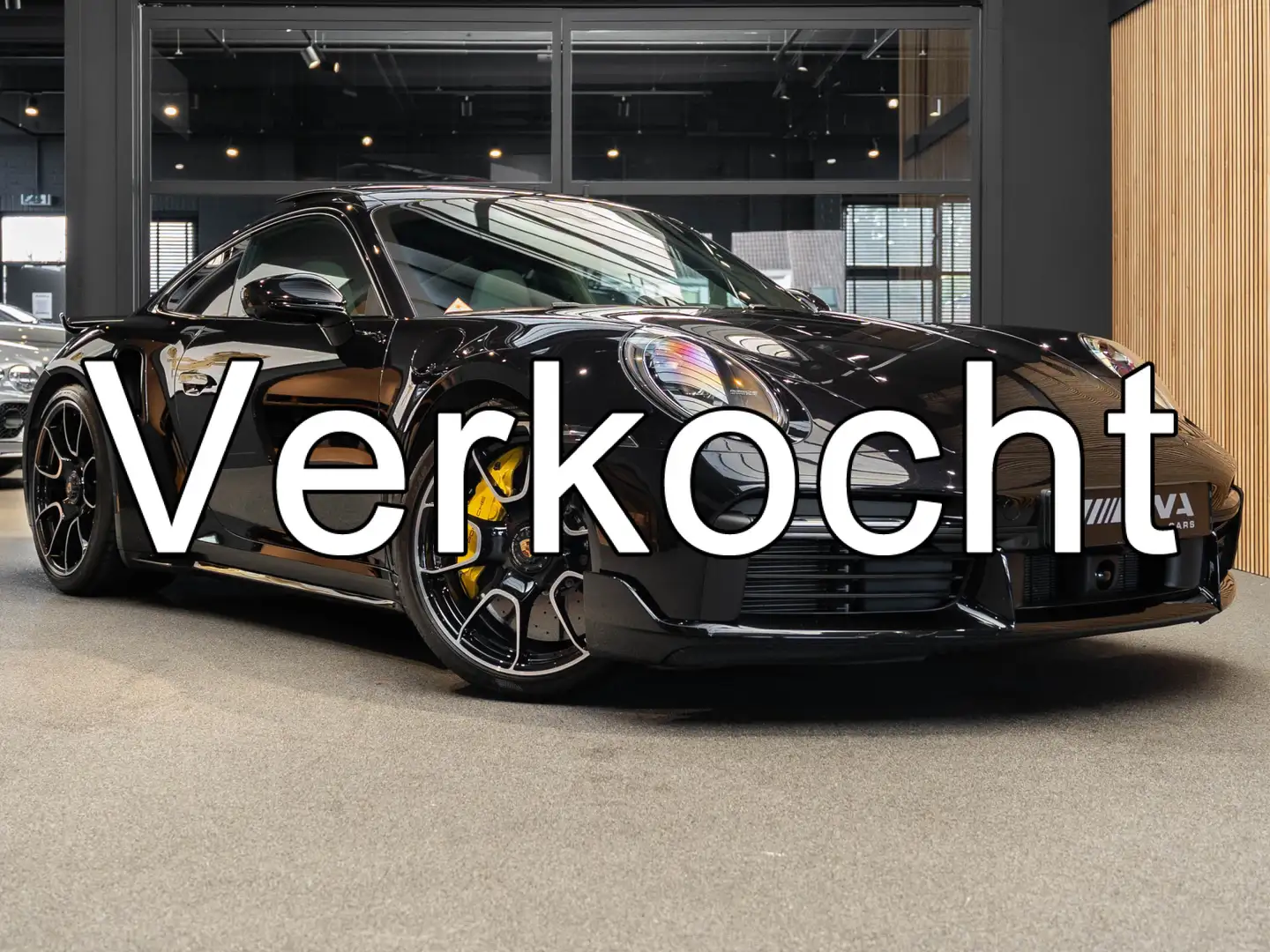 Porsche 992 992 Turbo S Sport Pakket Exclusive Manufaktur 911 Zwart - 1