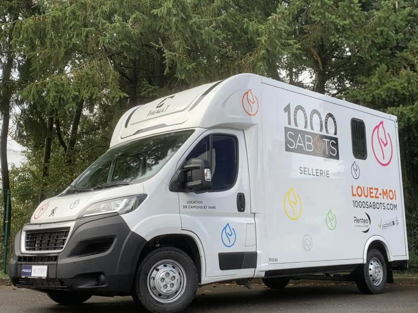 Peugeot Boxer Utilitaire en Blanc occasion à Arlon pour € 56 870,-