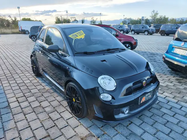 Abarth 595 view 3