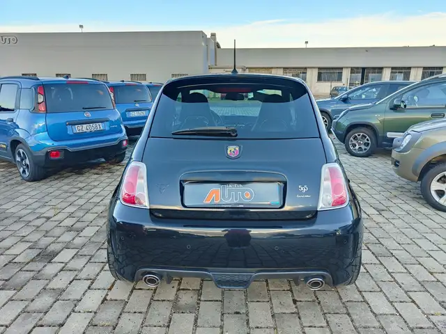 Abarth 595 view 6