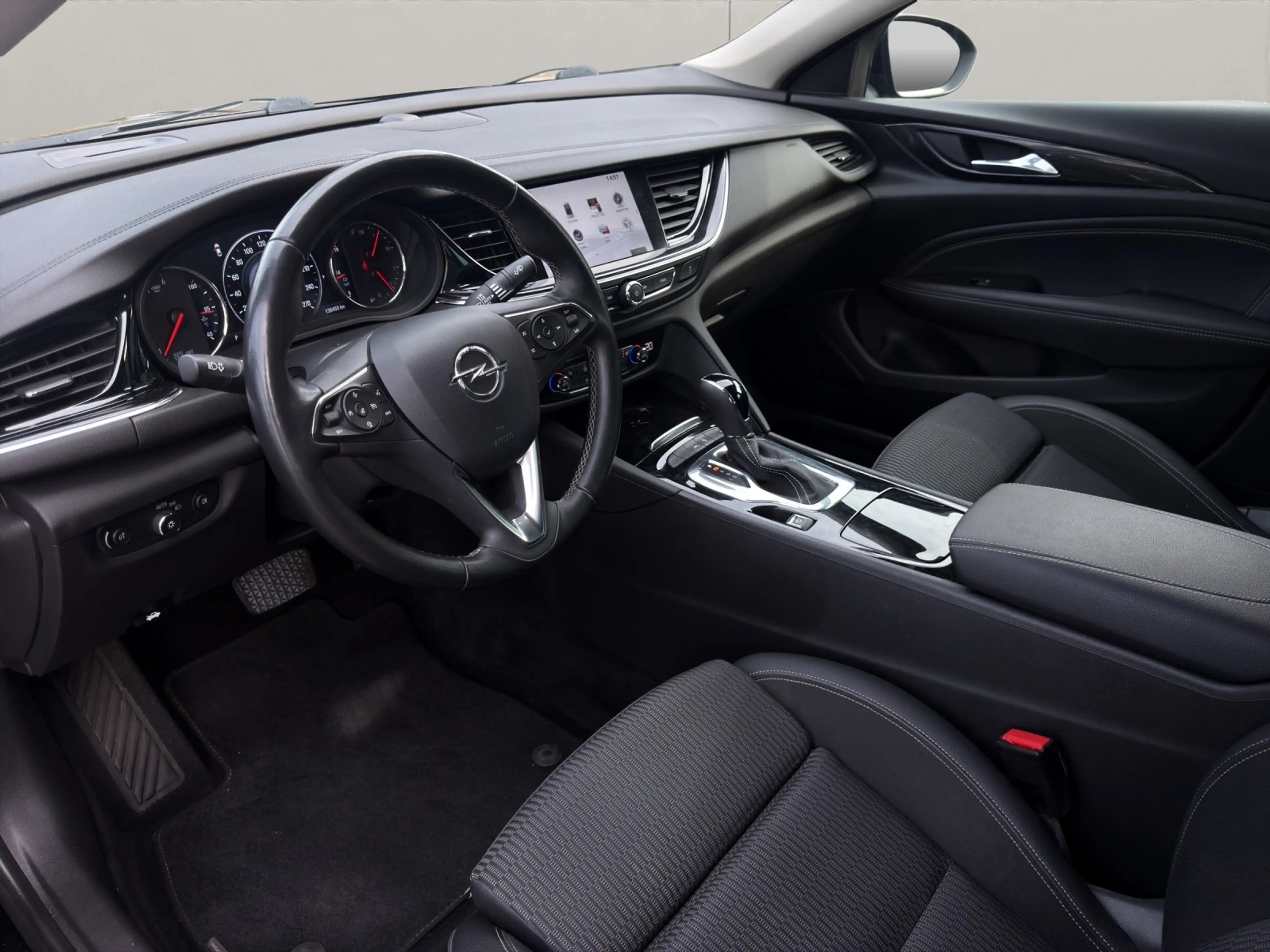 Opel Insignia B 2.0 GRADSPORT AUTOMATIK NAVI R.KMR SPUR.ASST — photo 9