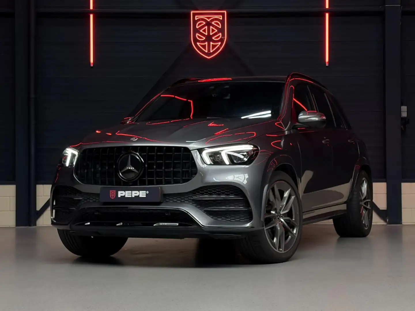 Mercedes-Benz GLE 580 4MATIC |BURM.|TREK|MASS.|HUD|360° Grau - 1