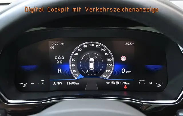 Volkswagen Touran view 19