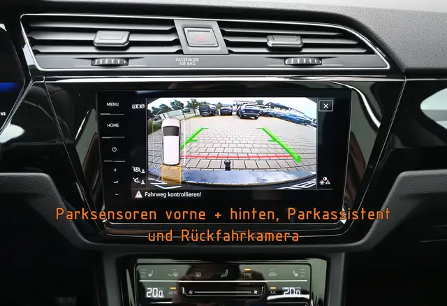 Volkswagen Touran view 20