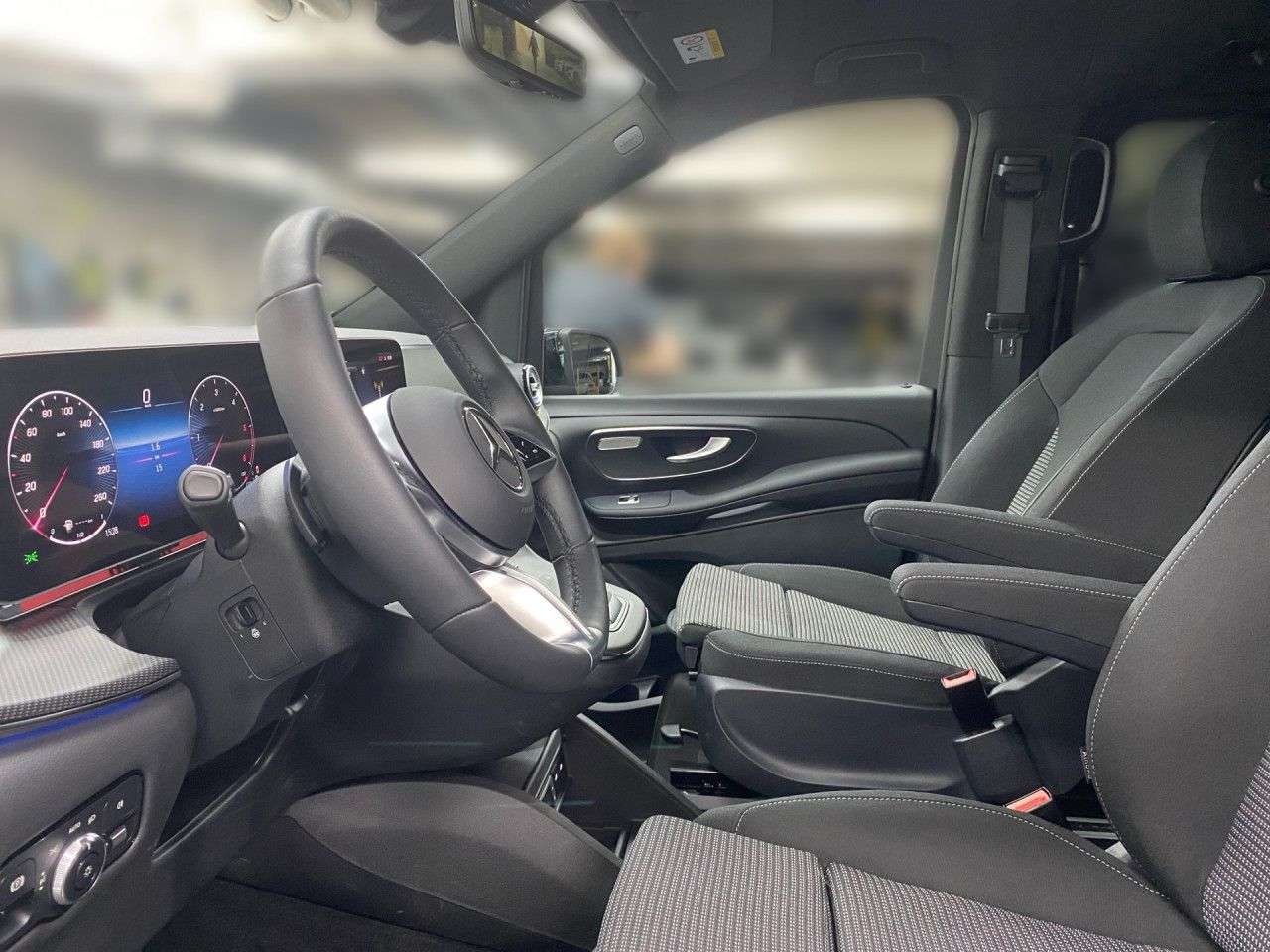 Mercedes-Benz V 250