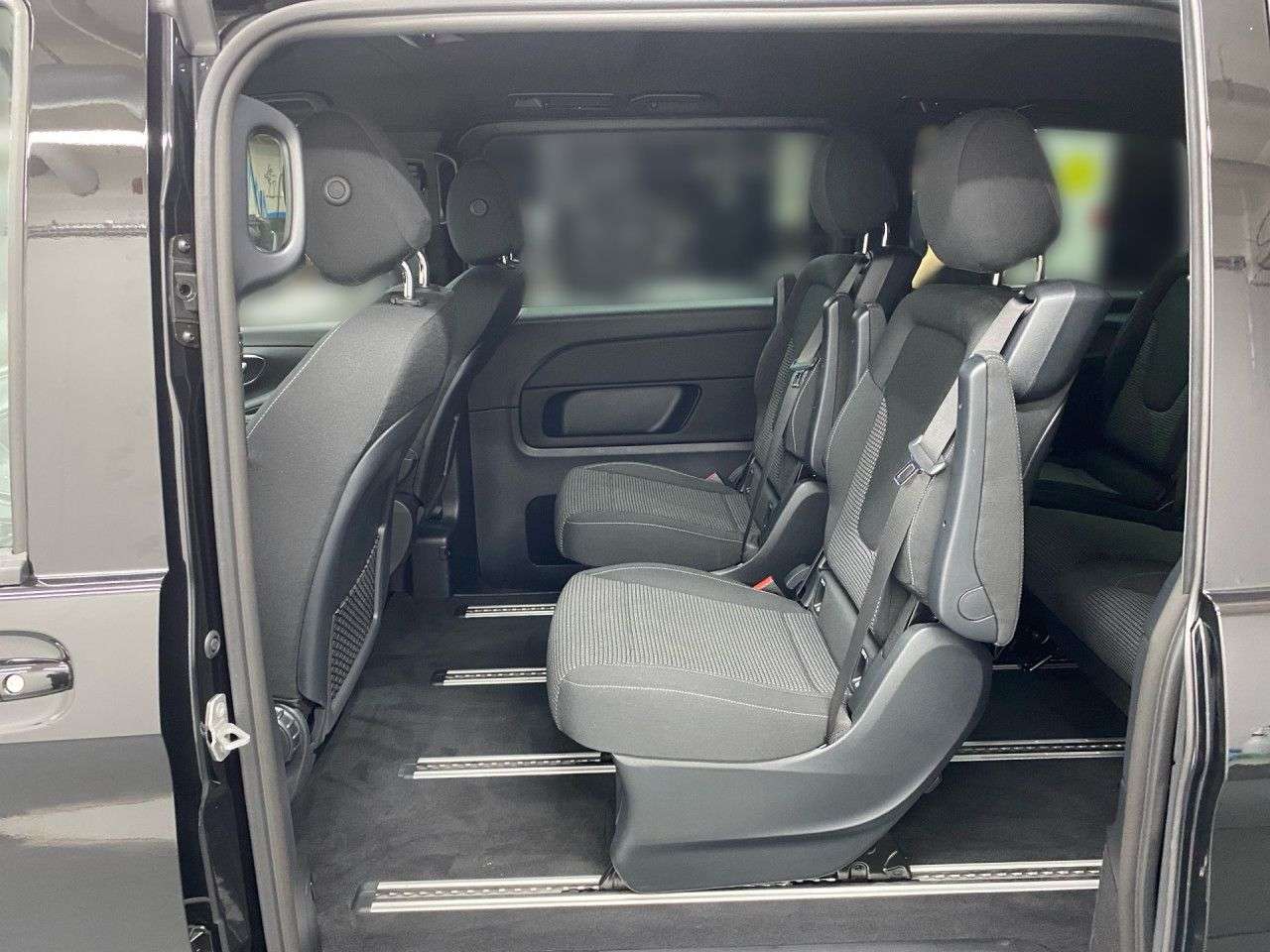 Mercedes-Benz V 250