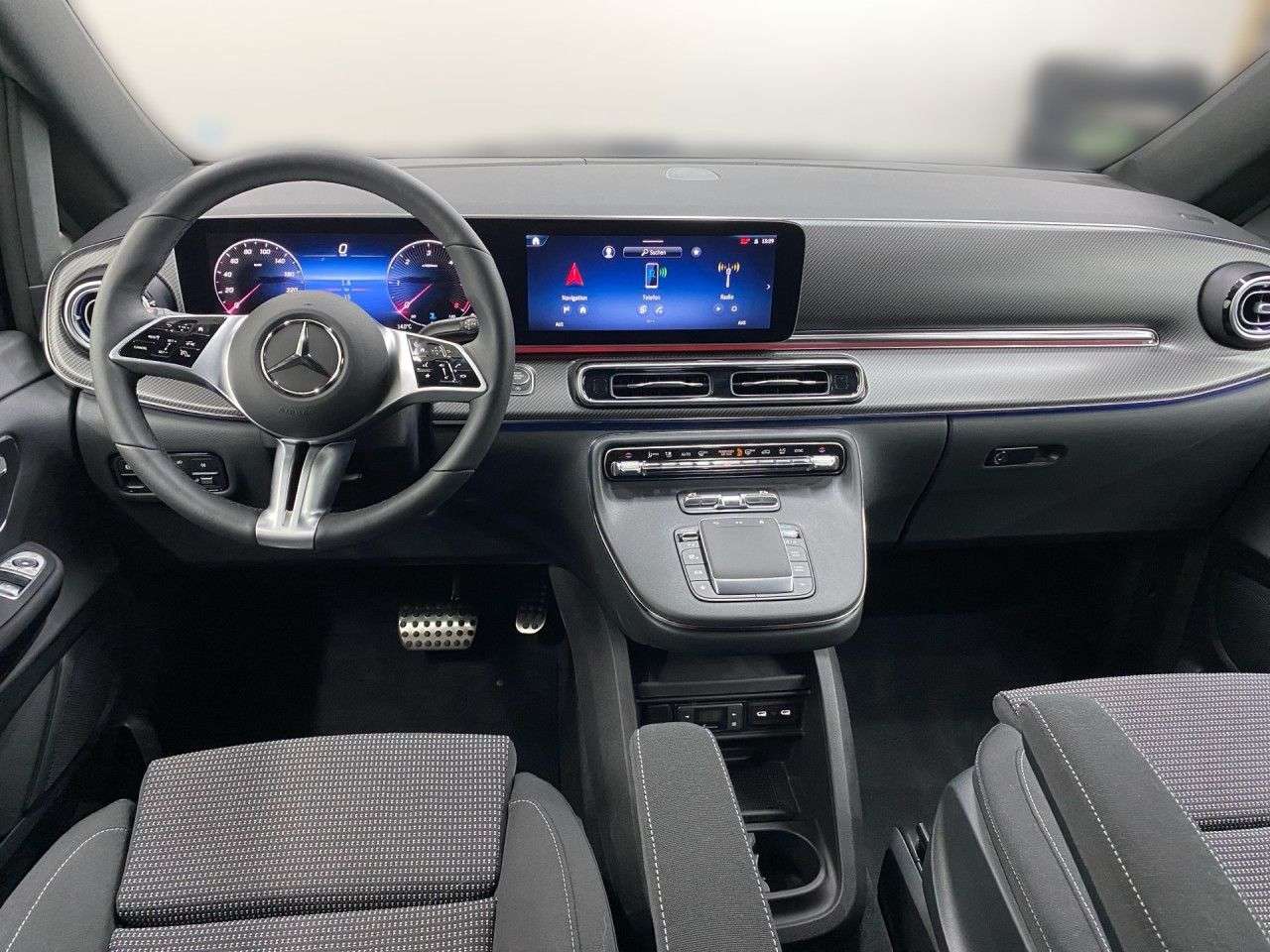 Mercedes-Benz V 250