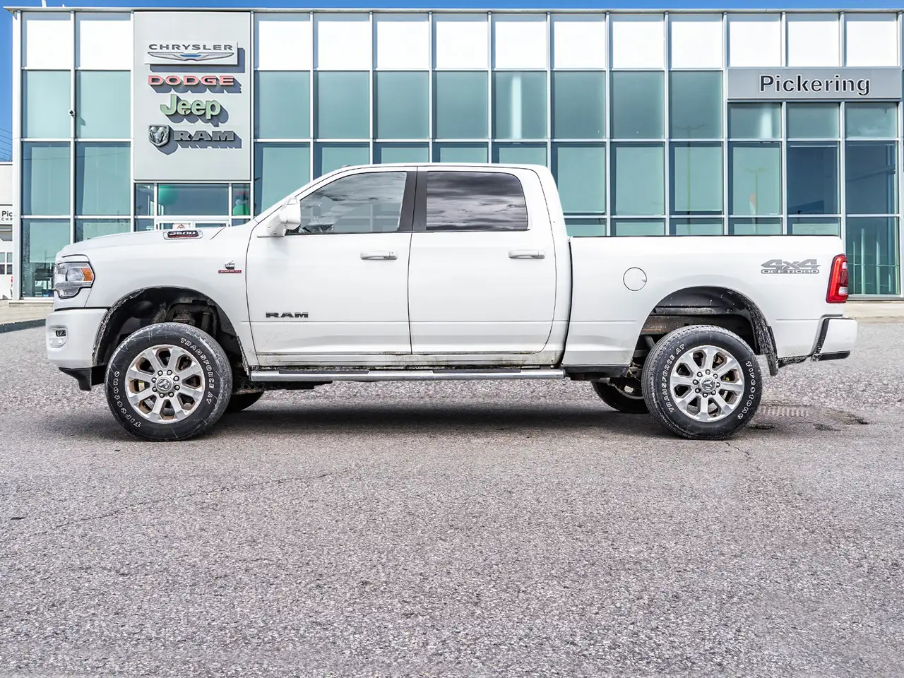 RAM 2500 снимка RAM 2500