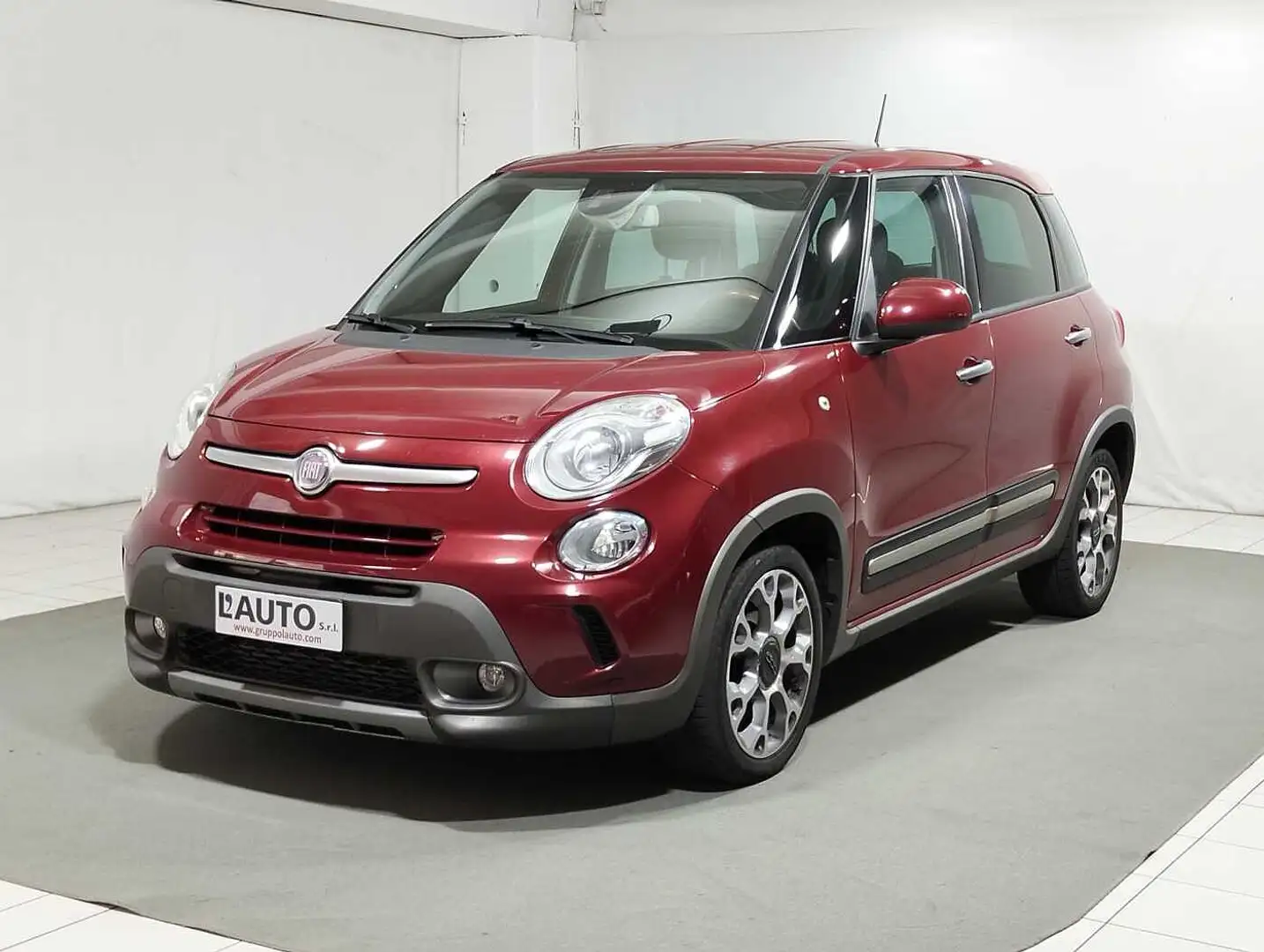 Fiat 500L 1.6 Multijet 120 CV Trekking Rojo - 1