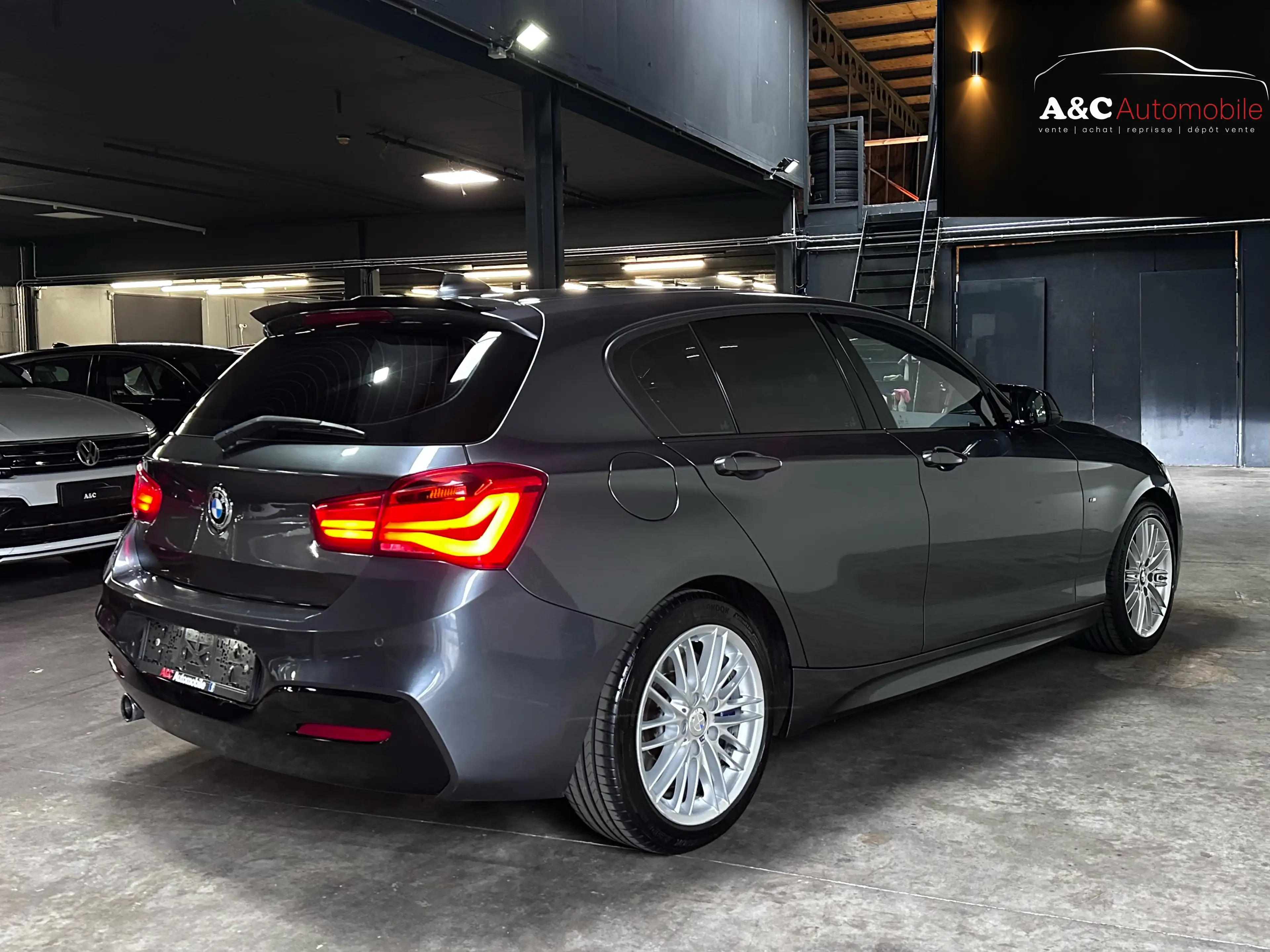BMW 118 118i Pack M - Automatique — photo 3