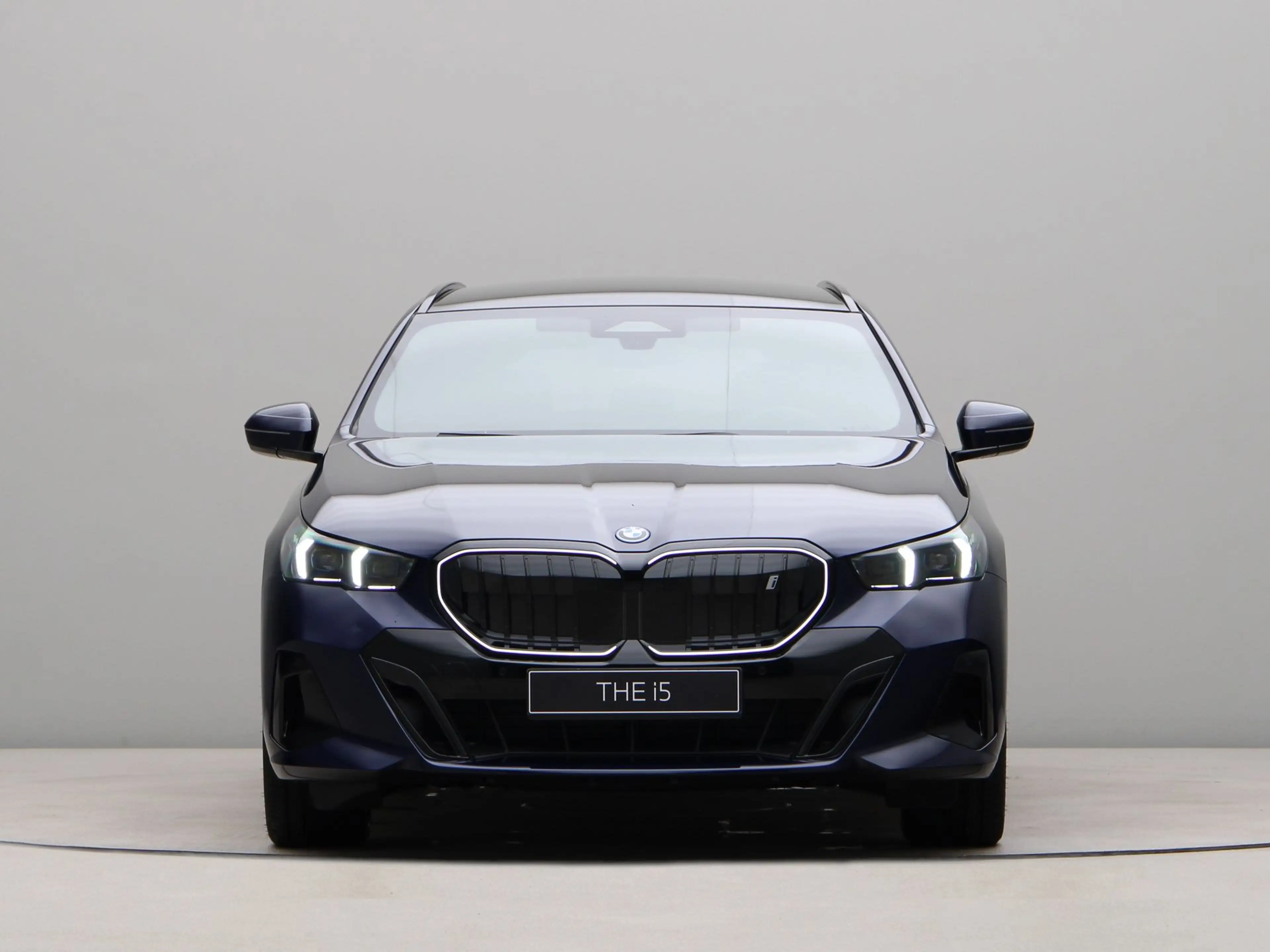 BMW i5 Touring eDrive40 84 kWh M Sport Pro Edition | Harm — photo 5