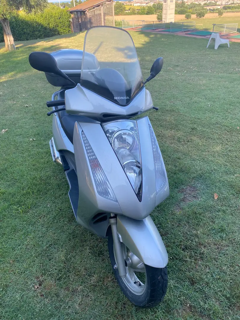 Honda Pantheon 150 PGM F1 Grijs - 2