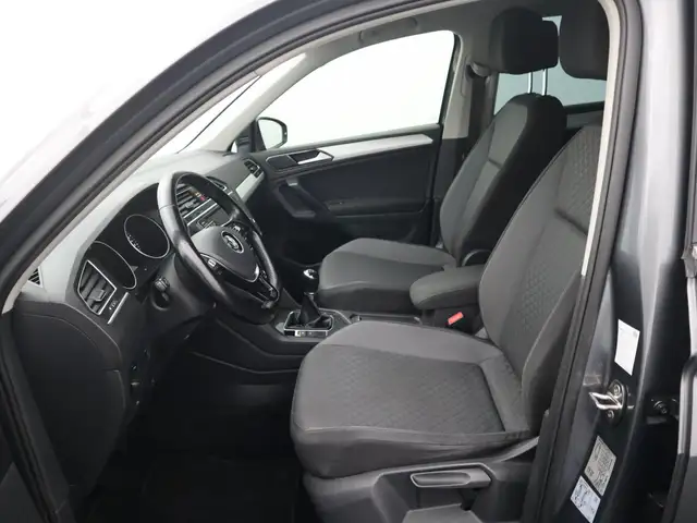 Volkswagen Tiguan view 20